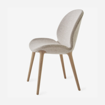 Vipp462 Lodge Chair Brooke Beige / chestnut light oak